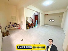 西屯黎明福科星巴克｜全新未住6層電梯別墅｜僅此1戶