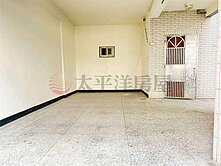 大面寬透天⭐新興國小⭐可停多車⭐單層大面積