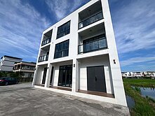 🌾冬山市區旁｜6套房電梯農舍