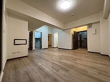 樂福🩷西屯全新裝潢電梯美三房平車