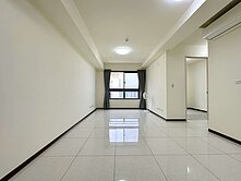 北屯大買家僑孝國小旁、邊間2房2衛平車、新屋2年