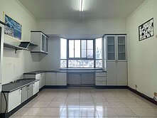 中山南路近台南高工尚青市場採光標準優質三房