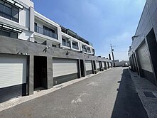 近奇美佳里興全新未住車墅 ~住商許嘉玲