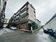 凱旋門透天別墅I~3套房開窗~門前可停車