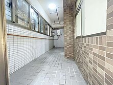 陸光國宅超大空間大四房加車位