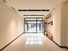 稀有A8長庚〈嚮陽〉邊間前院一二樓大3房平面車