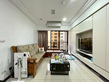 內壢國中和耀真諦美裝三房車