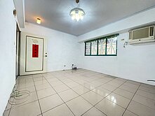 巨蛋自由商圈【屋主誠售】新庄國小低總價3房＋車位