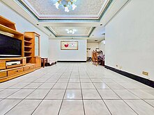 中壢高中.A22捷運站三房+使用權車位【二樓公寓】