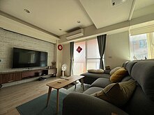 我家前方有麥當勞後方有埤塘~完美白領貴族居