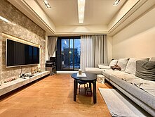 西屯💎新業睿智💎水湳中央公園旁 四房+雙平車 