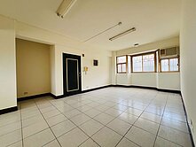 畢姊= 忠福市場大4房租車位