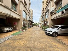 專簽！烏日易墅家五光國小旁車庫美別墅