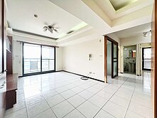 南區大慶捷運中山醫｜震後大三房大平車｜低實燈