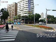 古亭站大馬路旁三角窗店面｜大面寬｜招牌醒目