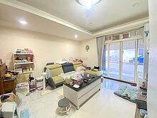 樹林國小文德邊間面寬一樓  屋況佳 方便停車