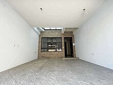 【岡山獨棟車墅｜豪氣格局｜竹圍國小旁稀有釋出】