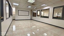 亞灣商五純辦公大樓捷運獅甲站勞工公園旁