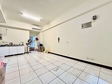 東方翡翠近中平商圈學區機能佳美三房