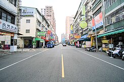 義華商圈正路面寬4.7米財神住店面