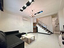 仁美國小明星學區臨路四套房稀有豪墅