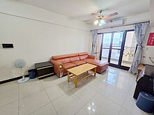 高大特區#家樂福旁#友友大學道#雙衛開窗大四房