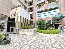 東區近文化中心// 東方紐約 // 大4房+平車