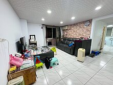 礁溪塭底免整理4房車位華廈~台灣房屋婕如~小豬