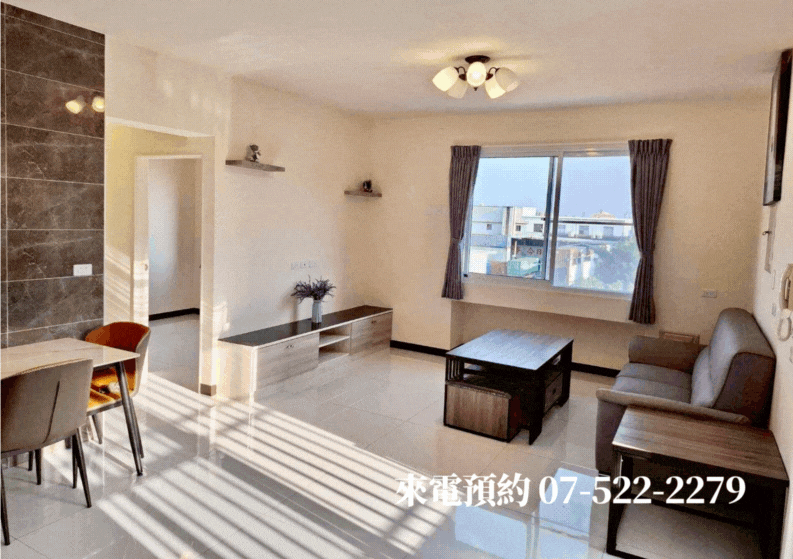 ￥前鎮佛光國小★陽台進出★邊間採光翻新三樓公寓