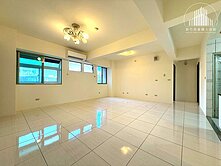 坤山和歌.關新商圈4改3邊間視野戶平車