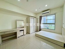 花枝陪你買間房🔸水舞紀大三房平車