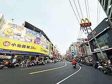 鳳山捷運|中山路熱鬧商圈 |3房+車位
