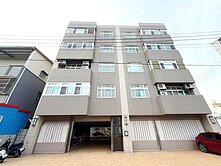 大亨街【涵景樓NO.9】雙平面車位｜三房露臺戶