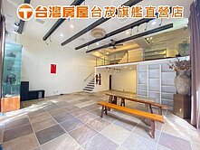 合雄君璽大面寬挑高1+2層店面三車位