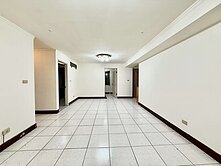 🍀民安西路高樓層四房🍀｜邊間採光佳｜平面車位