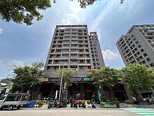 珍珠*最便宜樂業國小三井五米面寬樓店+平車住店合一