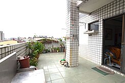 北屯東山商圈｜樓中樓大四房露臺景觀戶+平面車位