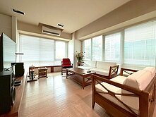 〔童話世紀〕雙面採光/一般事務所