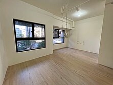 新埔捷運-中庭花園景觀宅｜可回三房格局｜英倫公園