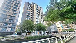 專約#面幸福川#雄中旁2房車位景觀大樓