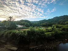 三峽中園櫻花三房車位
