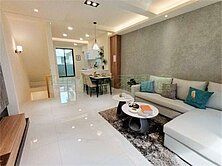 東區RC孝親房車庫透天#時尚裝潢#全屋整新 