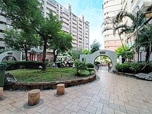 東區仁東荷蘭澄園3房平車 