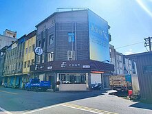 宜蘭市新月廣場收租黃金三角窗店面