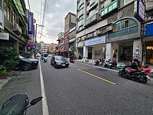 慈文路金店面雙車位