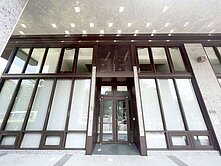 信實恬🍭綠園道第一排大面寬9.5米💰賺錢店面