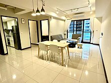 小檜溪愛瑪市三房車