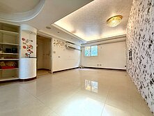 天母磺溪√樹海★三角窗顯眼住辦優