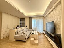 🍊大橘芮芮｜獨家西屯逢甲遠雄藝舍精裝三房平車