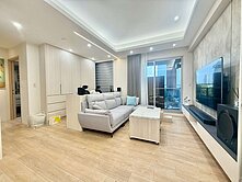 🍊大橘芮芮｜獨家西屯逢甲遠雄藝舍精裝三房平車